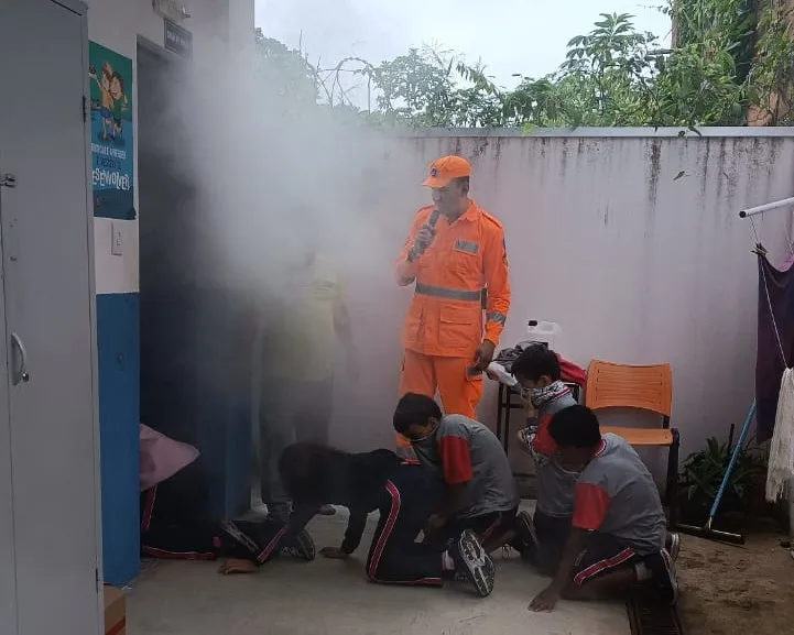 Escola Municipal Clarindo Projeto Bombeiro na Escola em Timoteo 11