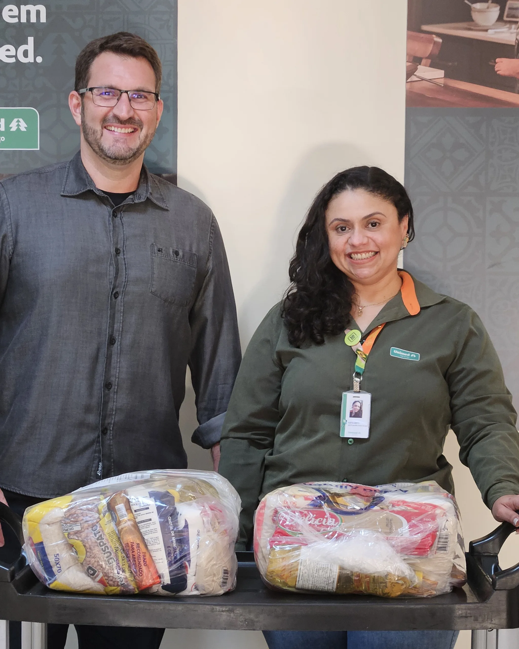 Unimed Vale do Aço apoia Caminhada Solidária com doação de cestas básicas