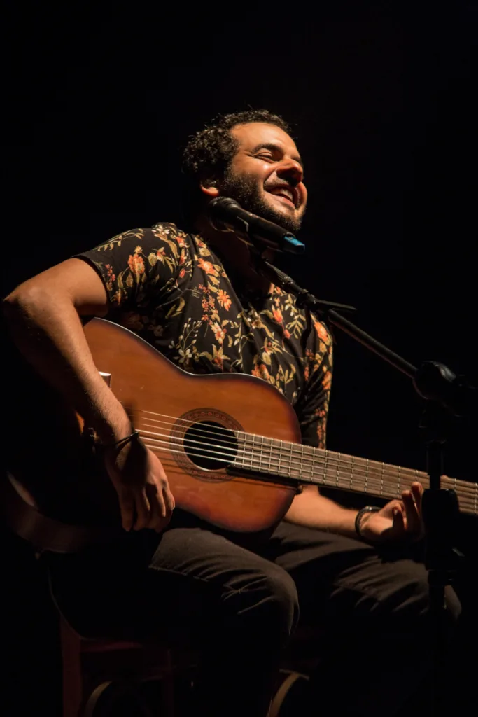 31.05 FOTOS SHOW RENAN SCARPATI CANTA CAZUZA E FREJAT POR QUE QUE A GENTE E ASSIM FUNDACAO APERAN ACESITA 16 02 2019 POR EDUARDO GALETTO CIDADE NUVEM FOTOGRAFIA 08