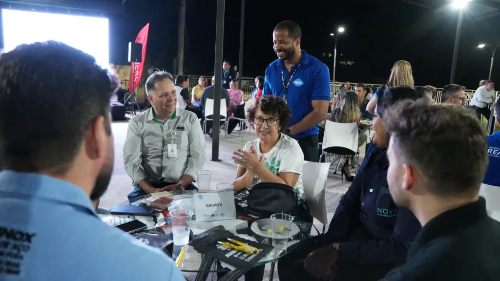 EXPOSITORES DA FEIRAÇO 2025 APRESENTAM SEUS PRODUTOS E SERVIÇOS DURANTE PITCH DAY
