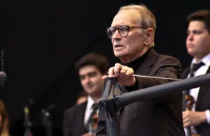 ENNIO MORRICONE: O MAESTRO QUE FEZ DO CINEMA UMA SINFONIA