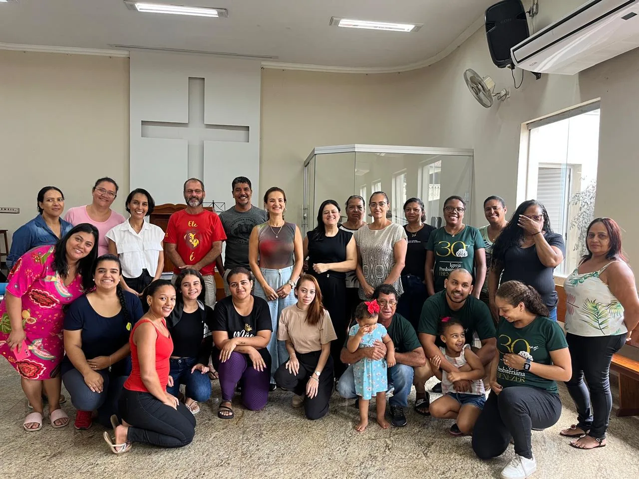 OFICINA GRATUITA DE CANTO COM JOSIANE DRUMOND ESTÁ DE VOLTA A TIMÓTEO! 1 Oficina Gratuita de Canto com Josiane Drumond está de volta a Timóteo!