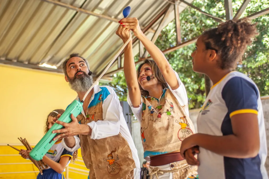 arte em familia oficina sons e palavras