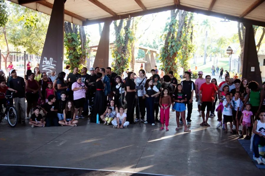 IPATINGA CELEBRA A FORÇA DA CULTURA URBANA COM A 5ª EDIÇÃO DA MOSTRA CRIA HIP HOP NO PARQUE IPANEMA 1 hip hop 2 scaled e1750963057485