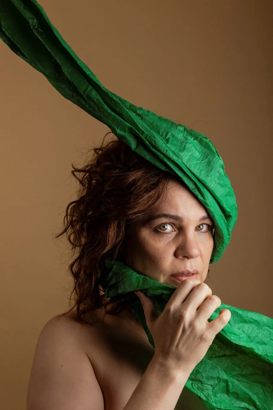 INSTITUTO USIMINAS TRAZ ESPETÁCULO DE TEATRO COM ATRIZ DA NOVELA ''PANTANAL'' 1 jandira em busca