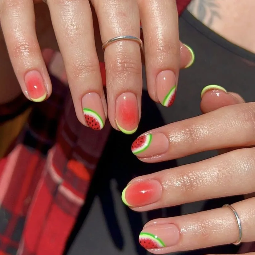 FRUIT PEEL MANICURE: A TENDÊNCIA COREANA QUE PROMETE DOMINAR O VERÃO 3 5635f719de6af937db39fc436d34782f
