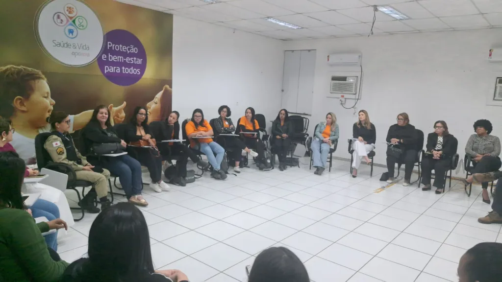 MAIS DIVERSIDADE NA INDÚSTRIA E EQUIDADE PARA MULHERES 2 Mais diversidade na indústria e equidade para mulheres