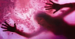 4 FILMES CLÁSSICOS (de Terror) DOS ANOS 80 QUE MERECEM REMAKE 3 The Blob3
