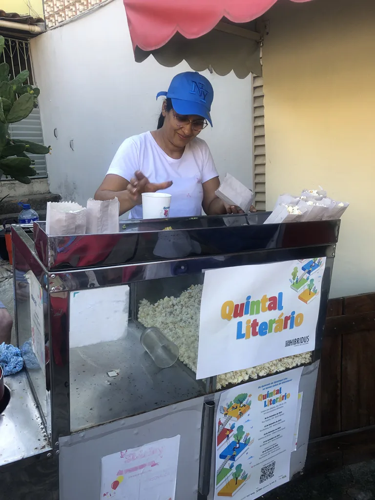 QUINTAL LITERÁRIO REALIZA MAIS UMA EDIÇÃO 3 8