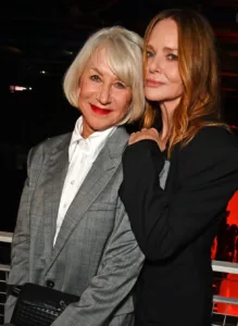 PARIS FASHION WEEK: ENTRE VANGUARDA, SUSTENTABILIDADE E ESTRELAS INTERNACIONAIS 9 WhatsApp Image 2025 10 03 at 13.25.08 1