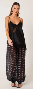 O RETORNO DA SENSUALIDADE. TRANSPARÊNCIAS E LINGERIE COM ELEGÂNCIA 4 WhatsApp Image 2025 10 09 at 19.56.22 3