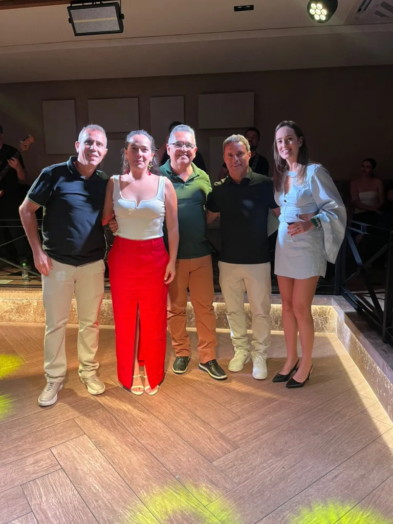 CONFRATERNIZAÇÃO DE TENISTAS DO MORRO DO PILAR CELEBRA O ANO 2025 DE MUITAS CONQUISTAS 2 CONFRATERNIZAÇÃO DOS TENISTAS DO MORRO DO PILAR CELEBRA UM ANO DE MUITAS CONQUISTAS