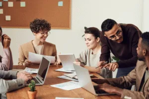 ATIVAÇÃO DE MARCA: QUANDO A EXPERIÊNCIA CONSTRÓI VALOR DE VERDADE 3 image search 1767733207682