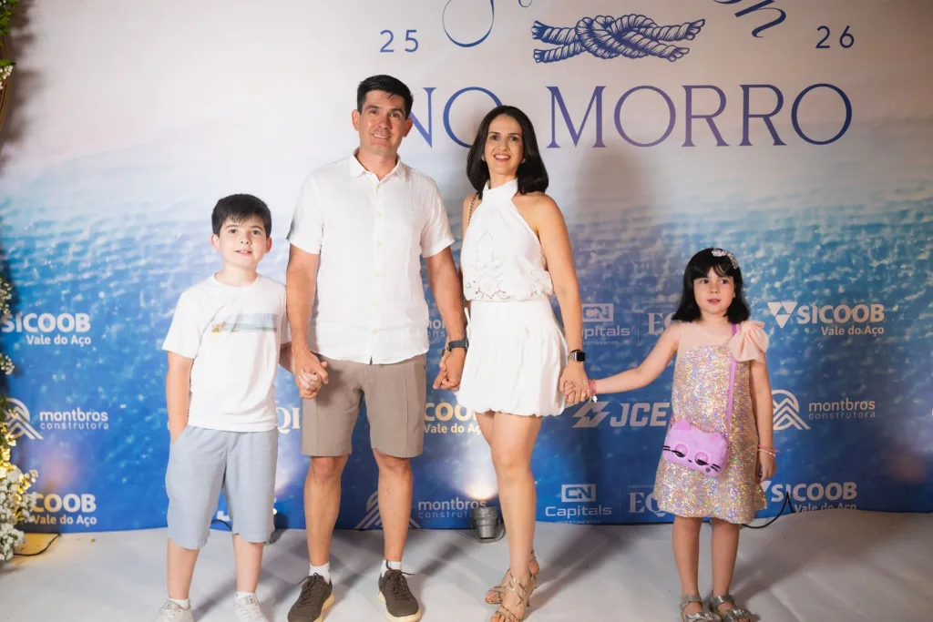 BRASILIDADE E EMOÇÃO: A NOITE INESQUECÍVEL DO RÉVEILLON NO CLUBE MORRO DO PILAR 5 imgi 694 9899a4d822cb3f72ff5bdb99e5e10a51 xxlarge