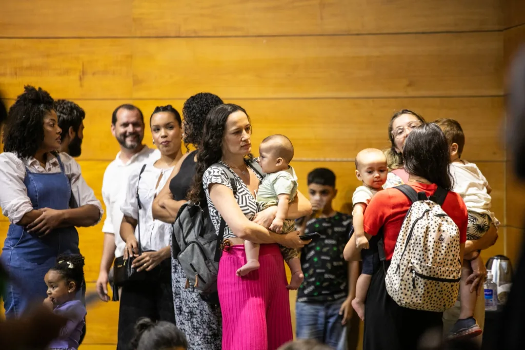 DAMA REALIZA CIRCUITO CULTURAL GRATUITO PARA BEBÊS E IDOSOS EM CINCO CIDADES MINEIRAS 2 Araruna Foto Igor Silva 09