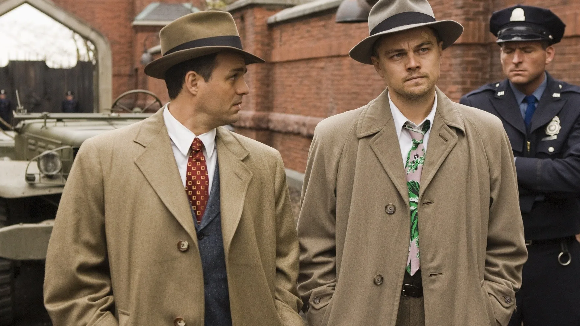 5 FILMES INQUIETANTES QUE VÃO FICAR NA SUA CABEÇA