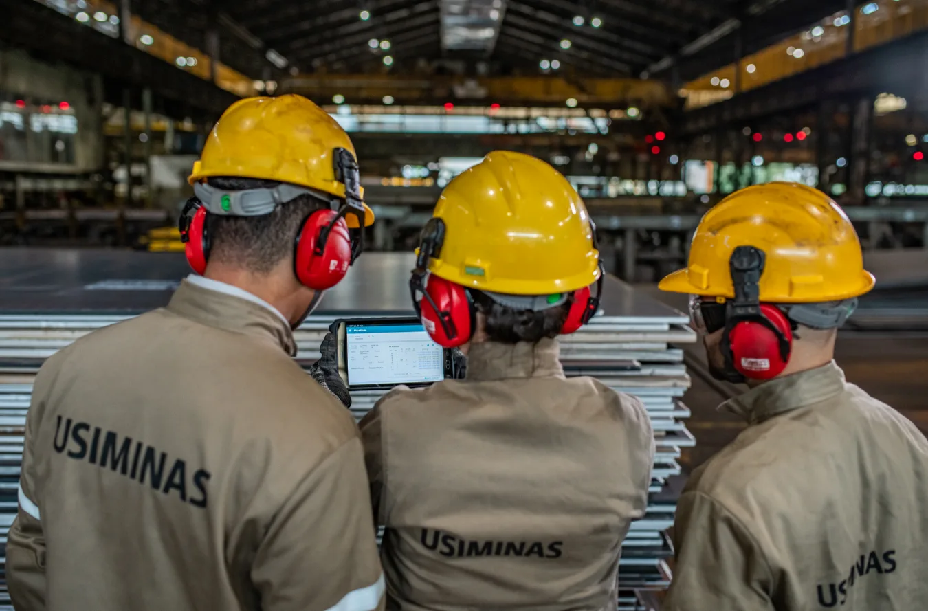 Usiminas Mecanica abre 100 vagas de emprego em Ipatinga