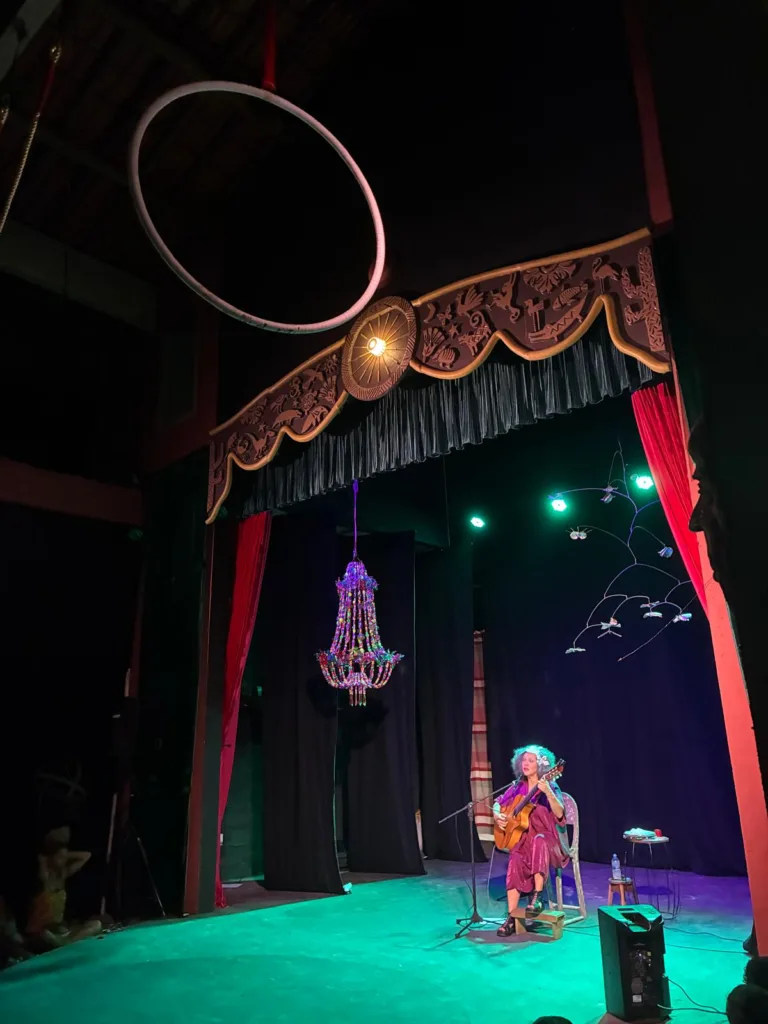CIRCULAÇÃO CIA IDEIA DE TEATRO. TEATRO DO VALE DO AÇO NESSE FIM DE SEMANA EM TRANCOSO NA BAHIA. 2 WhatsApp Image 2026 02 05 at 15.43.23