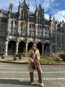 ENTRE CANAIS MEDIEVAIS E CIDADES VIBRANTES: TRÊS EXPERIÊNCIAS INESQUECÍVEIS NA BÉLGICA 14 WhatsApp Image 2026 03 09 at 17.37.05
