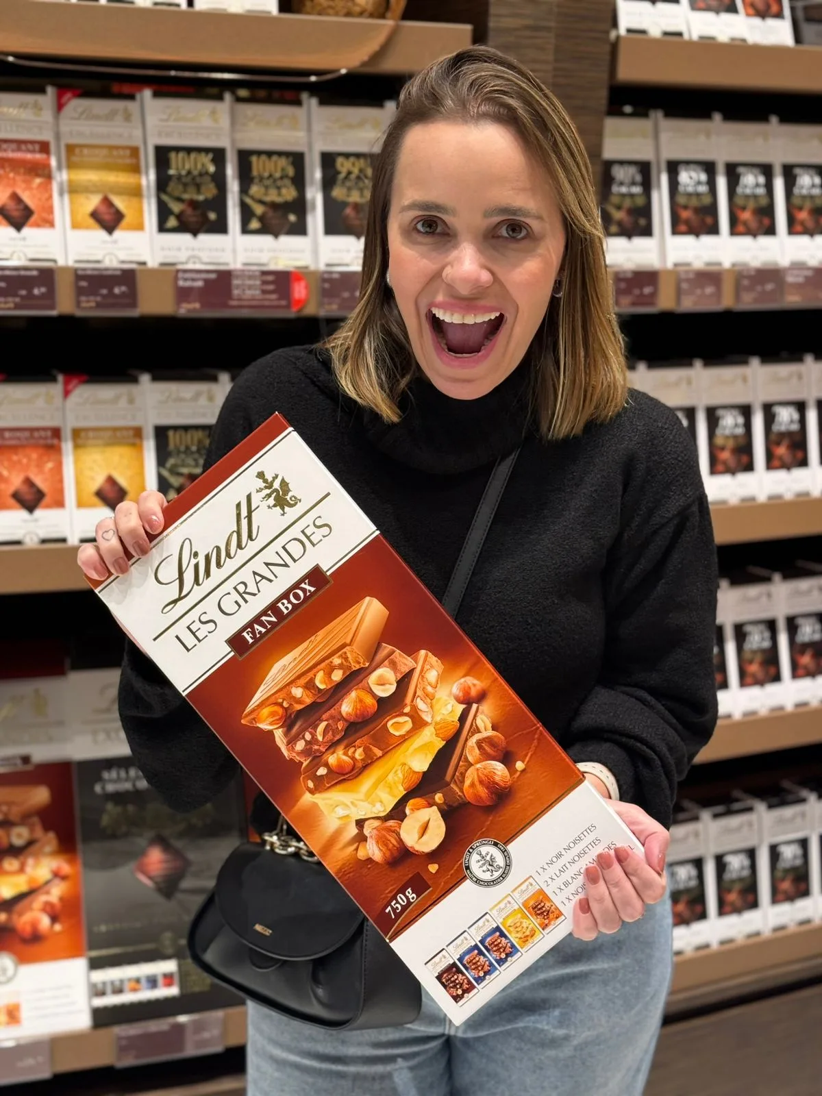 LINDT HOME OF CHOCOLATE