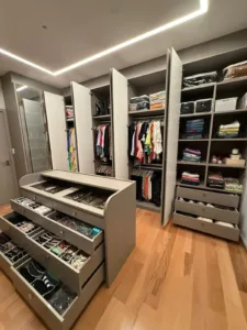 ORGANIZAÇÃO DE CLOSET: O QUE REALMENTE FUNCIONA 2 WhatsApp Image 2026 04 27 at 15.58.25