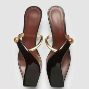 OS SAPATOS COMO PROTAGONISTAS DO LOOK 8 WhatsApp Image 2026 05 29 at 00.11.57 3