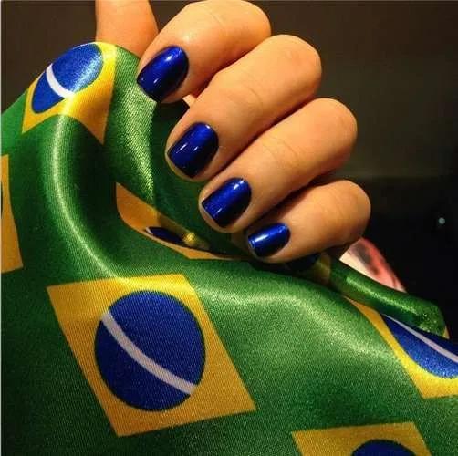 VERDE, AMARELO E MUITO ESTILO: A TENDÊNCIA DAS UNHAS PARA A COPA DO MUNDO QUE VOCÊ VAI QUERER COPIAR 4 4860c281d3f0de8f96627f462b2f1367
