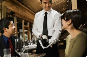 A ARTE DE SERVIR: POR QUE O SOMMELIER É INDISPENSÁVEL! 3 IMG 2469