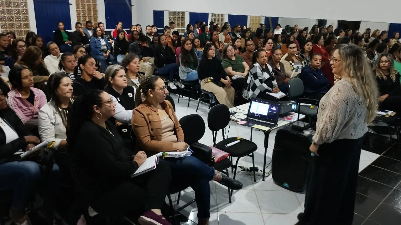 FUNDAÇÃO APERAM PROMOVE MAIS UMA RODADA DE FORMAÇÕES DO PROJETO INTEGRADOR 1 FUNDAÇÃO APERAM PROMOVE MAIS UMA RODADA DE FORMAÇÕES DO PROJETO INTEGRADOR