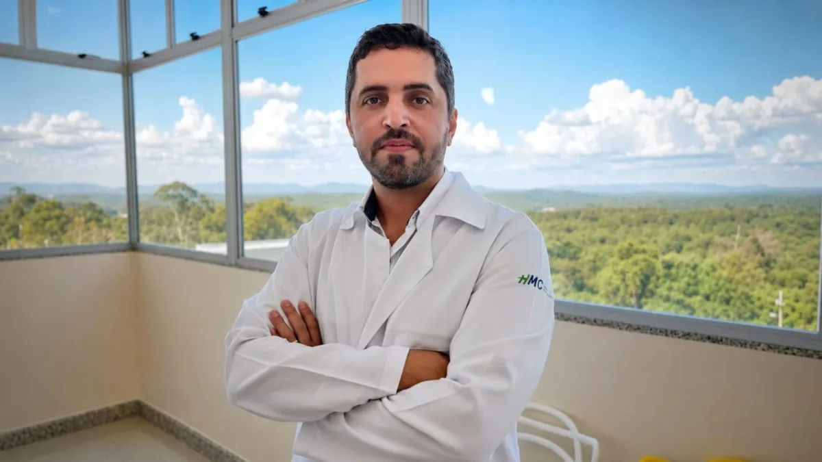 DIA DOS AVÓS: PREVENÇÃO DE QUEDAS É ESSENCIAL PARA PRESERVAR A AUTONOMIA E A QUALIDADE DE VIDA DOS IDOSOS 1 Dr. Neimar Costa e1785178126390
