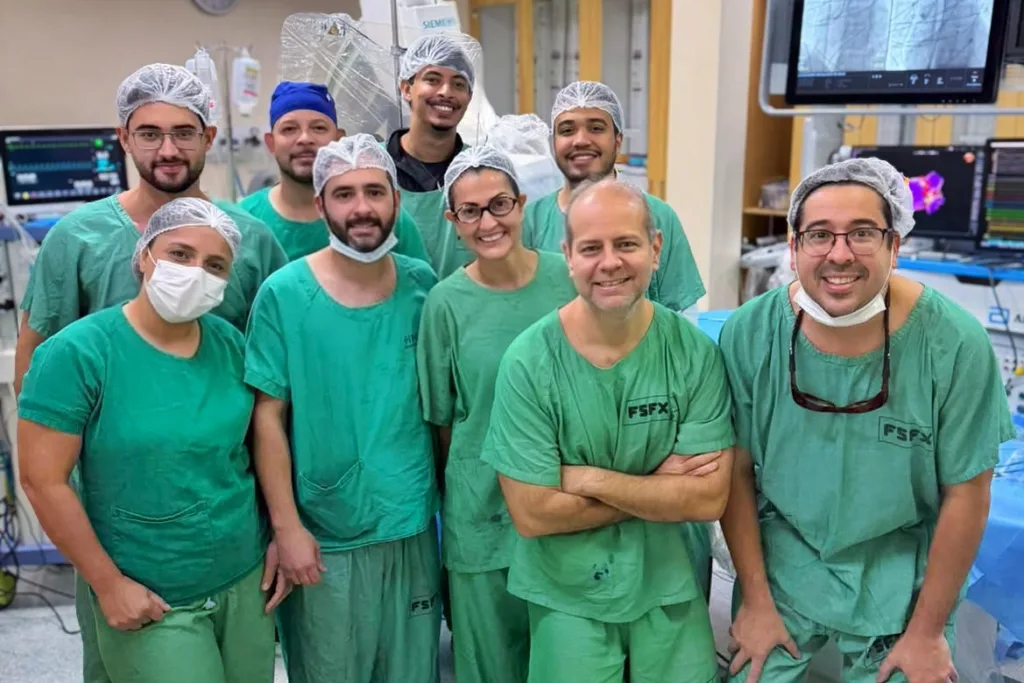HOSPITAL MÁRCIO CUNHA REALIZA PELA PRIMEIRA VEZ ABLAÇÃO DE FIBRILAÇÃO ATRIAL COM TECNOLOGIA DE MAPEAMENTO ELETROANATÔMICO 2 Equipe Hemodinamica Ablacao