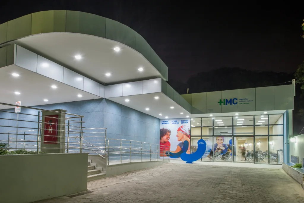 FUNDAÇÃO SÃO FRANCISCO XAVIER FORTALECE ASSISTÊNCIA ONCOLÓGICA AOS PACIENTES DO SUS COM ATENDIMENTO HUMANIZADO E DE ALTA COMPLEXIDADE 5 Unidade de Oncologia do HMC