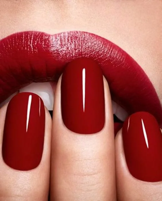 O VERMELHO INQUESTIONÁVEL E A MAIOR PAIXÃO DA NAIL ART 2 ESMALTE 1